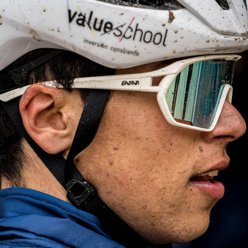 Lunettes de Soleil de Cyclisme Paradiso EASSUN, CAT 3, Oculaire Bleu REVO et Monture Blanche Brillante